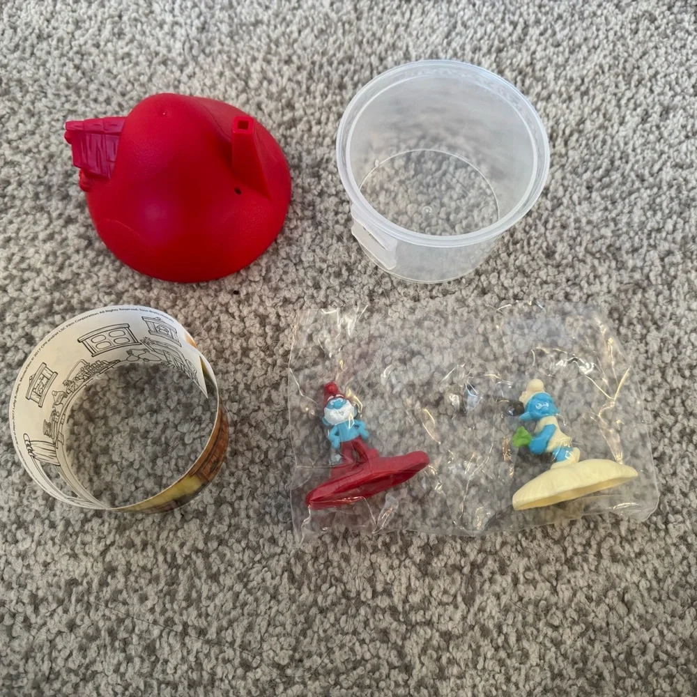 NEW  2017 McDonald’s Happy Meal Toy Smurfs The Lost Village #1 RED HOUSE
